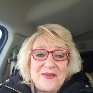 Meet your Posher, Anne